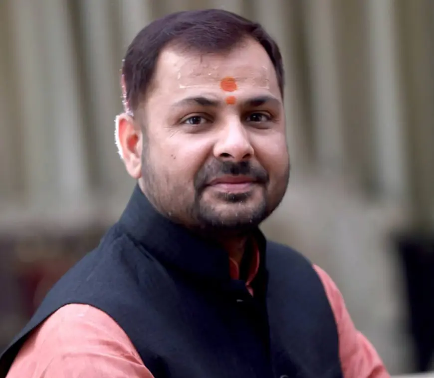 सदर विधायक के प्रयास से किरन कालेज चौराहा से पदमाकर रोड होते हुए होगा चौड़ीकरण....